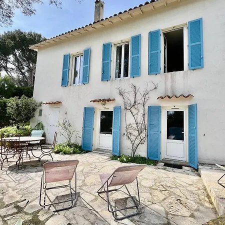 Holiday home Family Of 150m2 With Swimming Pool In